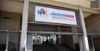 Bari doppi turni di lezione al Marconi-Hack: soluzione lontana e rischio sciopero degli studenti